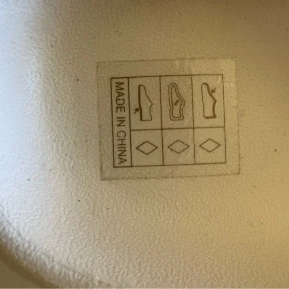 SHEIN Pink Bow Women's Slippers - Picture 6 of 7